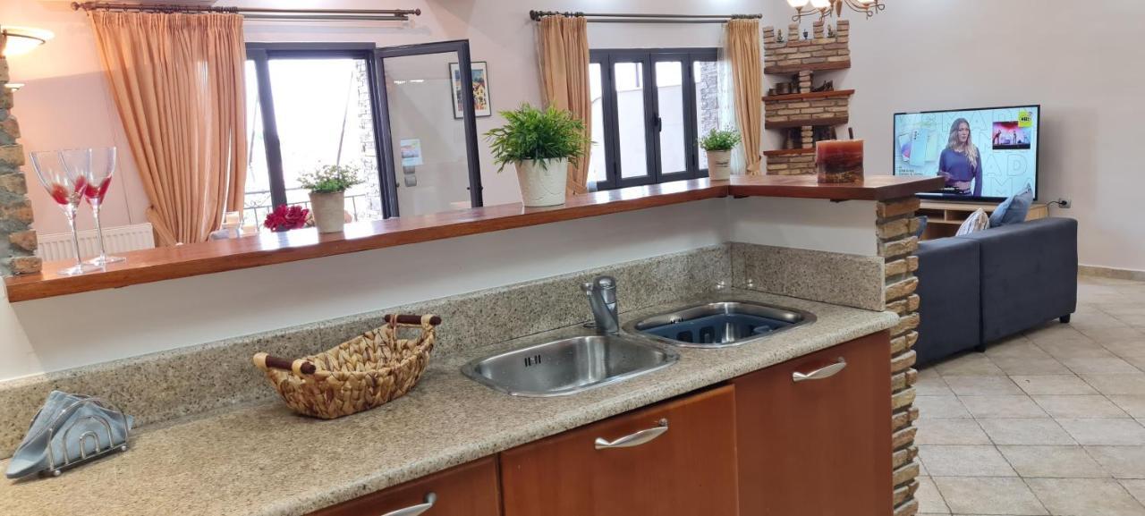Néa Mákri 'The Seagull' Traditional Cottage מראה חיצוני תמונה