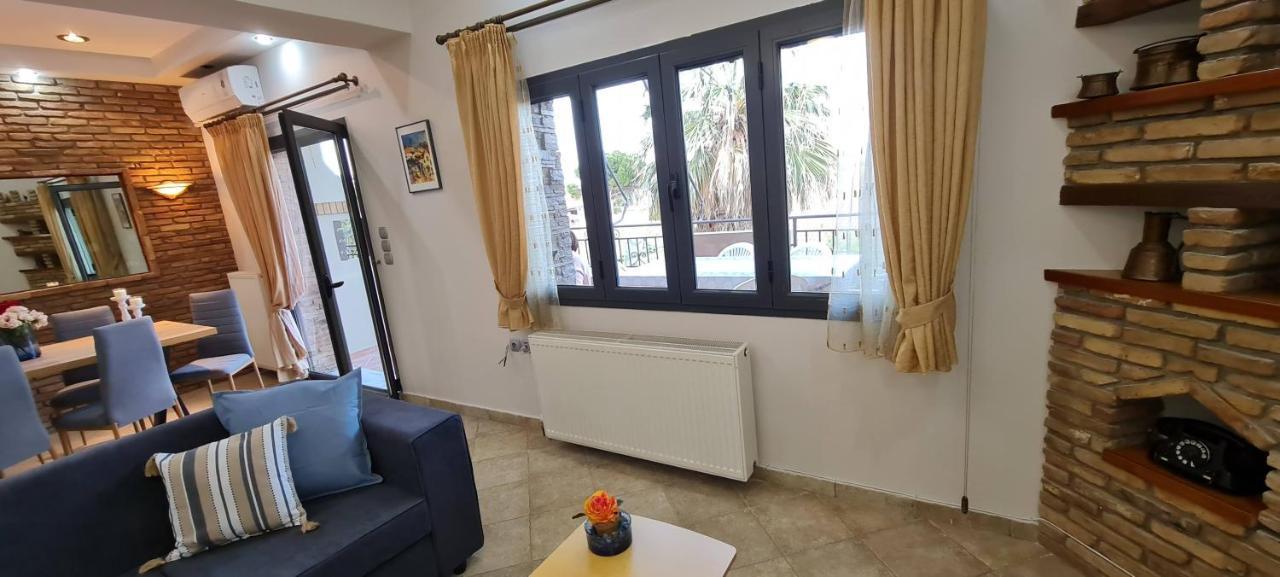 Néa Mákri 'The Seagull' Traditional Cottage מראה חיצוני תמונה